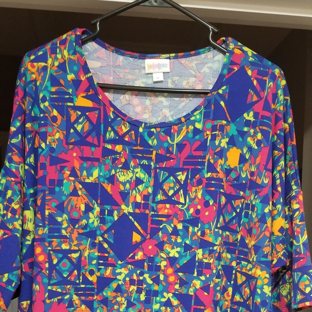 XL multi-colored lularoe Irma